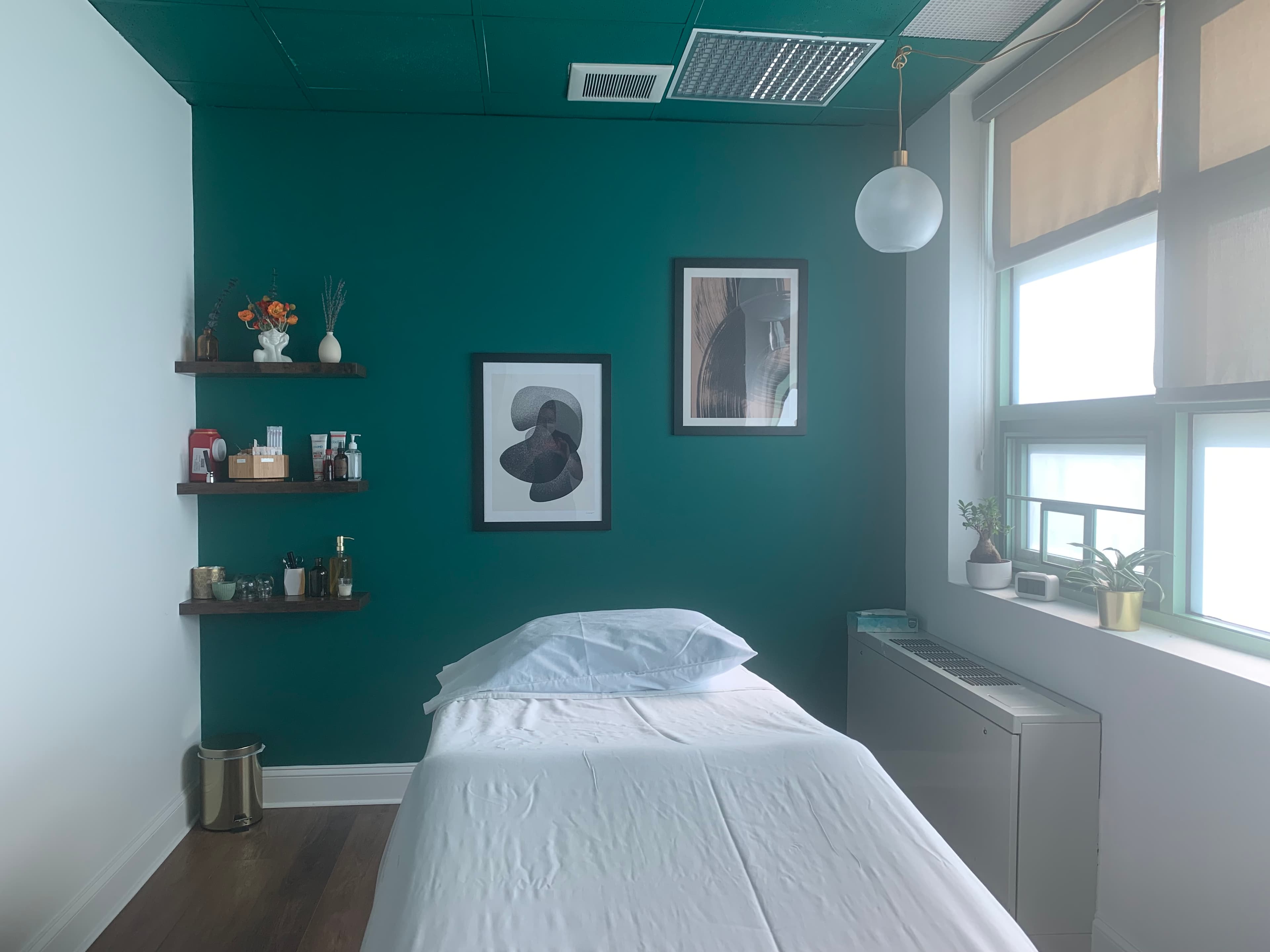 Private treatment room at Pulse Community Care